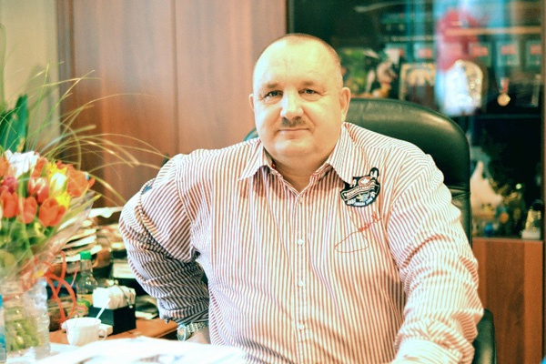 Генеральный директор ЗАО ППСФ «Алтайэнергожилстрой» Юрий Петрович Евсюков.