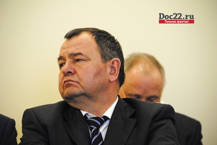 Doc22.ru Борис Трофимов не видит причин откладывать сроки создания регионального правительства.