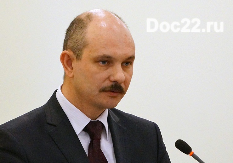 Doc22.ru Константин Гордеев: В 2017 году в рамках программы «80х80» будут завершены работы по капитальному ремонту 5 поликлинических отделений центральных районных больниц.