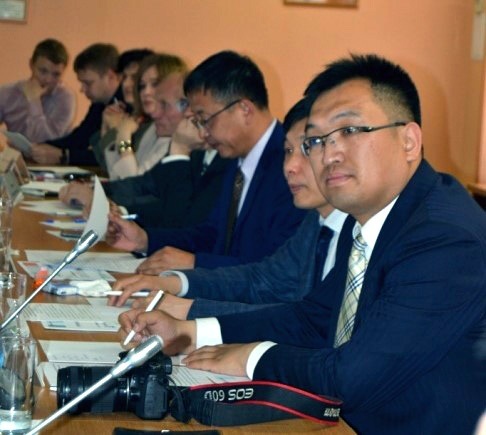 Doc22.ru Представители КНР оценили потенциал Алтайского края по производству лекарственного сырья. Фото Алтайпищпром