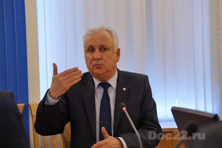 Dpc22.ru Борис Ларин: Внедрение общественного контроля — это шаг к повышению легимитизации, открытости выборов, доверия к ним.