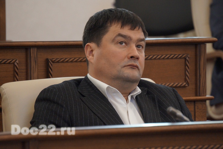 Doc22.ru На выборах губернатора Алтайского края в 2018 году Владимир Семенов может побороться за почетное второе место (фото из архива DOC22)